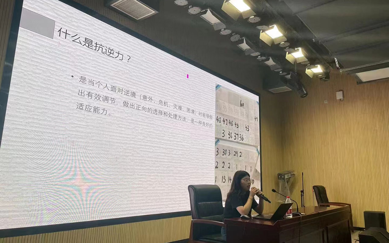 泽普董玉娣中学